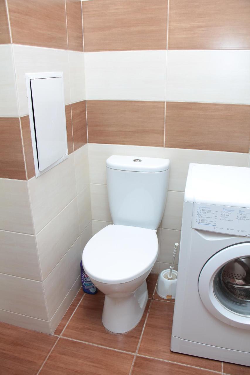 Panoramic View Lux Apartment On Metro Osokorky Kyiv Exterior foto